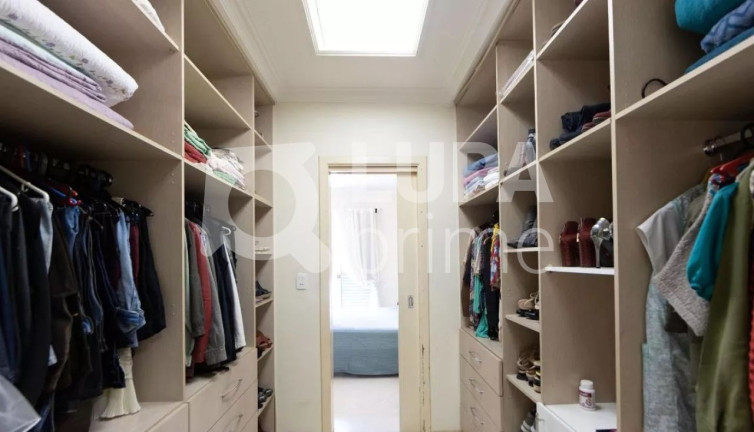 Imagem Casa com 3 Quartos à Venda, 203 m² em Tatuapé - São Paulo Imagem Casa com 3 Quartos à Venda, 203 m² em Tatuapé - São Paulo