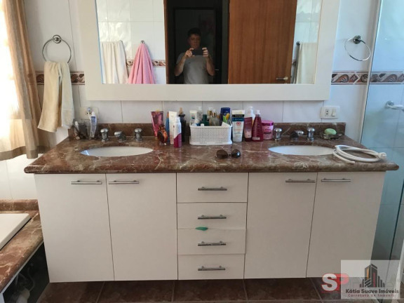 Imagem Casa com 3 Quartos à Venda, 250 m² em Jardim Utinga - Santo André Imagem Casa com 3 Quartos à Venda, 250 m² em Jardim Utinga - Santo André