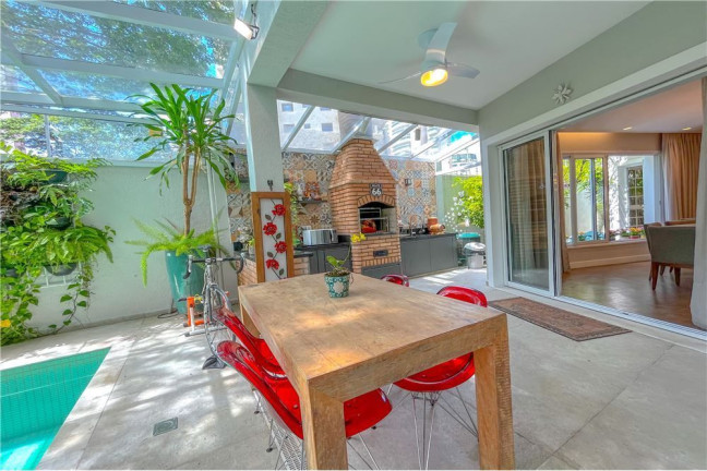 Imagem Casa com 4 Quartos à Venda, 360 m² em Vila Mariana - São Paulo