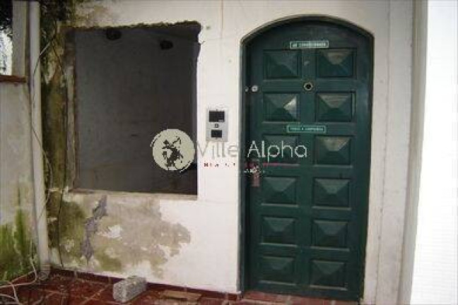 Imagem Casa com 8 Quartos à Venda, 290 m² em Gonzaga - Santos Imagem Casa com 8 Quartos à Venda, 290 m² em Gonzaga - Santos