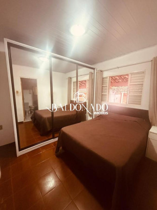 Imagem Casa com 3 Quartos à Venda, 250 m² em Centro - Joanópolis Imagem Casa com 3 Quartos à Venda, 250 m² em Centro - Joanópolis