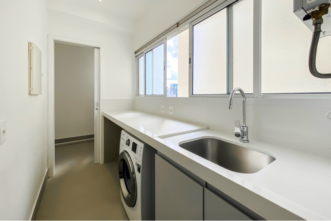 Imagem Apartamento com 2 Quartos à Venda, 126 m² em Moema - São Paulo Imagem Apartamento com 2 Quartos à Venda, 126 m² em Moema - São Paulo