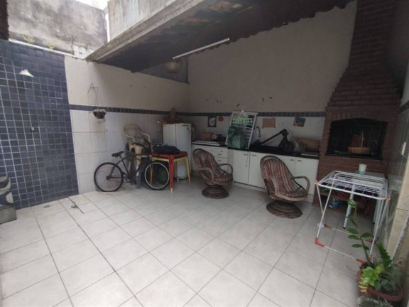 Imagem Casa com 2 Quartos à Venda, 175 m² em Ocian - Praia Grande Imagem Casa com 2 Quartos à Venda, 175 m² em Ocian - Praia Grande