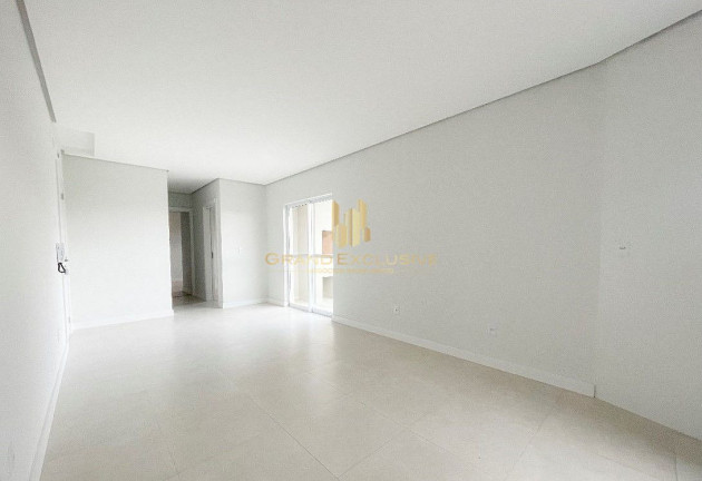 Apartamento com 2 Quartos à Venda, 65 m² em Vila Real - Balneário Camboriú