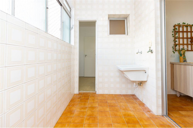 Imagem Imóvel com 3 Quartos à Venda, em Chácara Santo Antônio (zona Sul) - São Paulo Imagem Imóvel com 3 Quartos à Venda, em Chácara Santo Antônio (zona Sul) - São Paulo