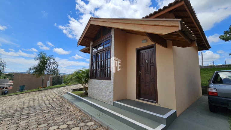 Imagem Imóvel com 6 Quartos à Venda, 2.600 m² em Centro - Monte Sião