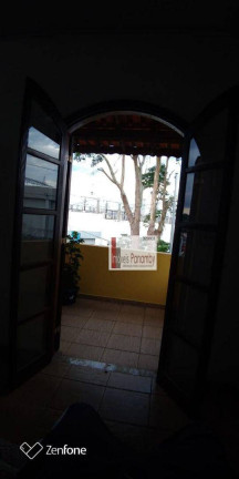 Imagem Sobrado com 4 Quartos à Venda, 200 m² em Interlagos - São Paulo