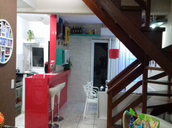 Imagem Casa com 2 Quartos à Venda, 75 m² em Hípica - Porto Alegre