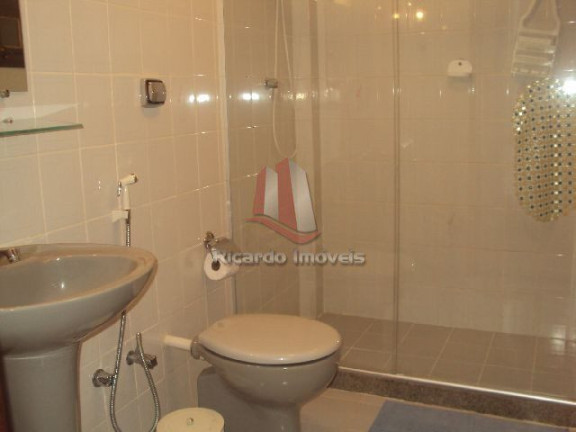 Imagem Casa de Condomínio com 2 Quartos à Venda, 90 m²