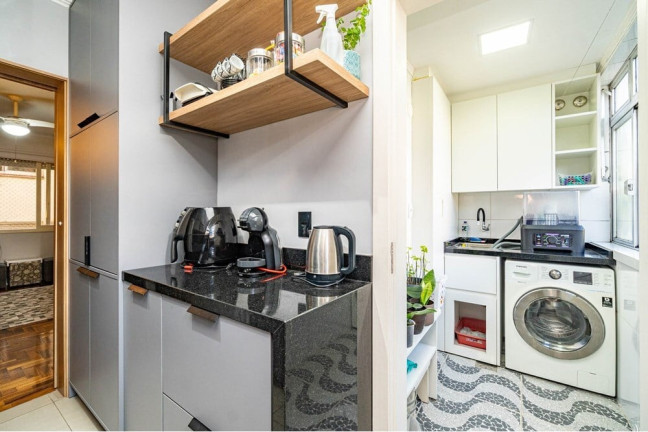 Imagem Apartamento com 2 Quartos à Venda, 58 m² em Vila Ipiranga - Porto Alegre