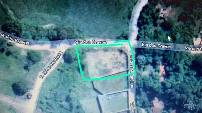 Terreno à Venda, 1.500 m² em Jardim Colibri - Embu Das Artes