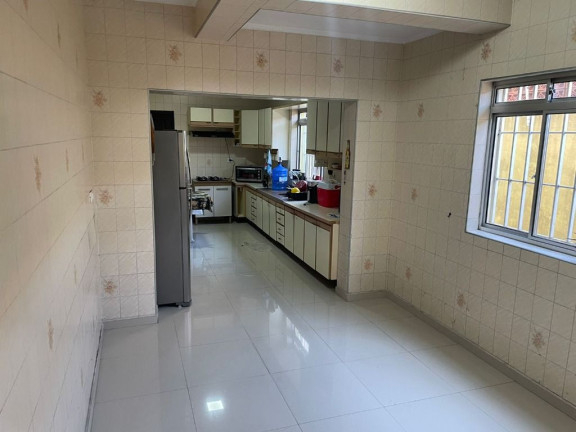 Imagem Sobrado com 3 Quartos à Venda, 209 m² em Vila Mazza - Suzano Imagem Sobrado com 3 Quartos à Venda, 209 m² em Vila Mazza - Suzano