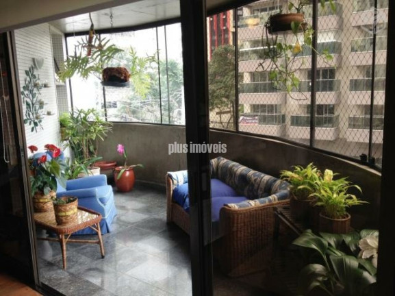 Apartamento com 4 Quartos à Venda, 210 m² em Paraíso - São Paulo