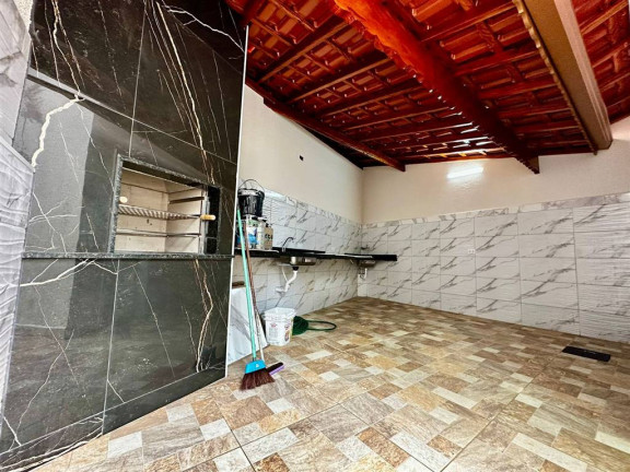 Imagem Casa com 2 Quartos à Venda, 90 m² em Caiçara - Praia Grande