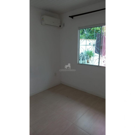 Imagem Casa com 2 Quartos à Venda, 324 m² em Santa Regina - Camboriú