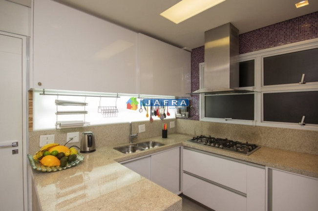 Imagem Apartamento com 3 Quartos à Venda, 244 m² em Jardim Paulista - São Paulo