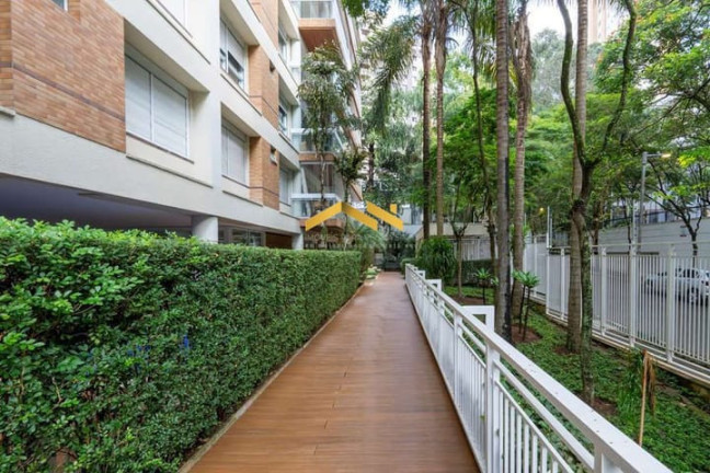 Imagem Apartamento com 3 Quartos à Venda, 132 m² em Panamby - São Paulo Imagem Apartamento com 3 Quartos à Venda, 132 m² em Panamby - São Paulo