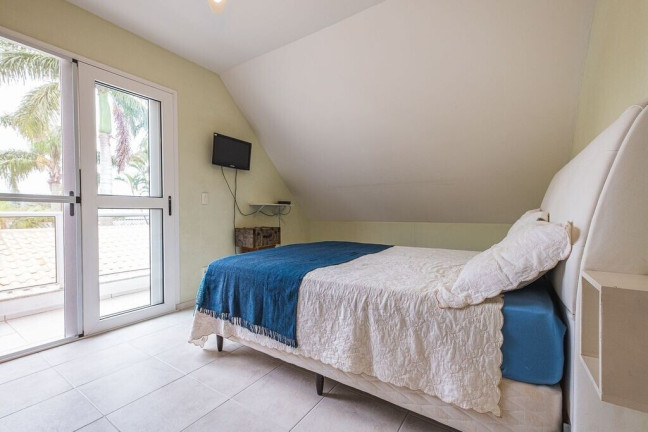 Imagem Casa de Condomínio com 4 Quartos à Venda, 230 m² em Cachoeira Do Bom Jesus - Florianópolis