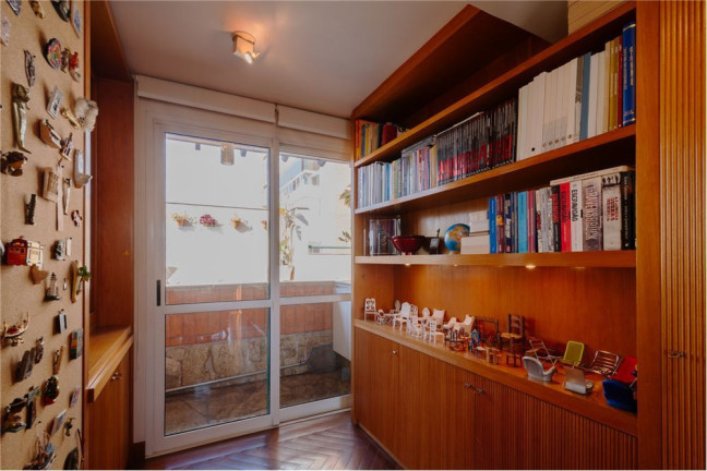 Imagem Imóvel com 4 Quartos à Venda,  em Vila Mariana - São Paulo