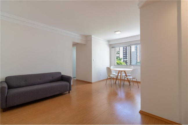 Apartamento com 2 Quartos à Venda, 70 m² em Moema - São Paulo