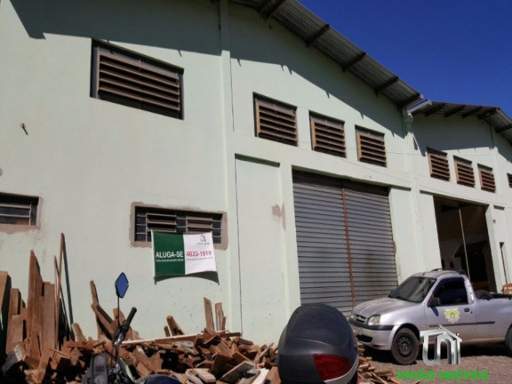 Imóvel Comercial à Venda, 370 m² em Santa Luzia - Braganca Paulista