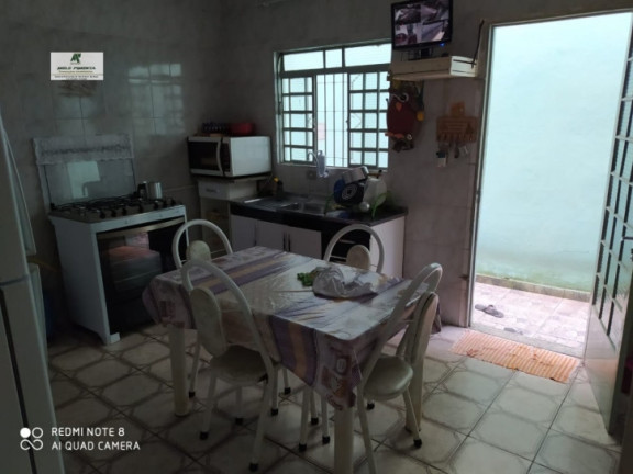 Imagem Casa com 3 Quartos à Venda, em Paraiso - Alumínio Imagem Casa com 3 Quartos à Venda, em Paraiso - Alumínio