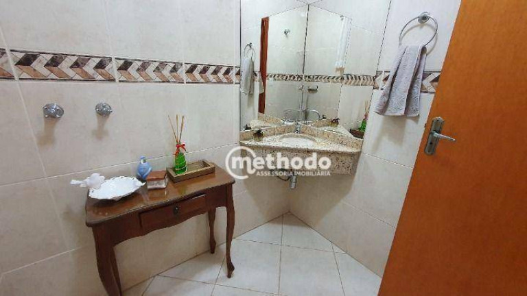 Imagem Casa com 3 Quartos à Venda, 230 m² em Vila Faustina Ii - Valinhos Imagem Casa com 3 Quartos à Venda, 230 m² em Vila Faustina Ii - Valinhos