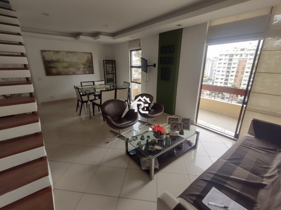 Imagem Cobertura com 3 Quartos à Venda, 252 m² em Icaraí - Niterói