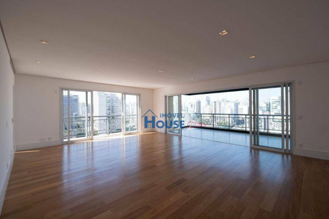 Imagem Apartamento com 3 Quartos à Venda, 273 m² em Itaim - São Paulo