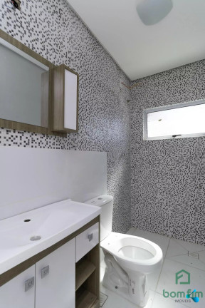 Imagem Casa com 3 Quartos à Venda, 180 m² em Guarujá - Porto Alegre Imagem Casa com 3 Quartos à Venda, 180 m² em Guarujá - Porto Alegre