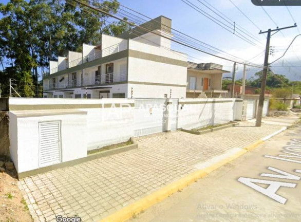 Casa com 3 Quartos à Venda, 126 m² em Massaguaçu - Caraguatatuba