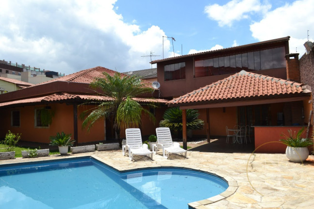 Imagem Casa com 3 Quartos à Venda, 520 m² em Parque Renato Maia - Guarulhos Imagem Casa com 3 Quartos à Venda, 520 m² em Parque Renato Maia - Guarulhos