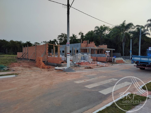 Casa com 3 Quartos à Venda, 70 m² em Forquilhas - São José