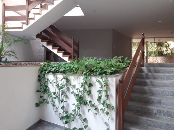 Imagem Sobrado com 4 Quartos à Venda ou Locação, 470 m² em Alphaville Residencial Um - Barueri