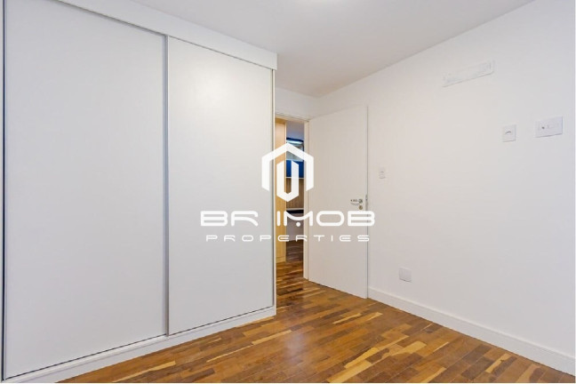 Imagem Imóvel com 4 Quartos à Venda, 120 m² em Higienópolis - São Paulo Imagem Imóvel com 4 Quartos à Venda, 120 m² em Higienópolis - São Paulo
