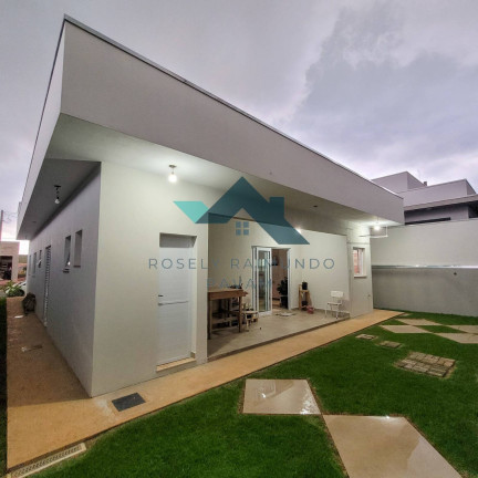 Imagem Casa com 3 Quartos à Venda, 300 m² em Itupeva