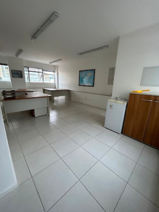 Imagem Sala Comercial à Venda, 38 m² em Centro - Itajaí Imagem Sala Comercial à Venda, 38 m² em Centro - Itajaí