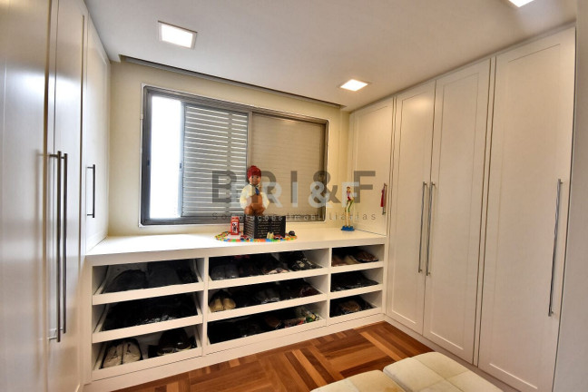 Imagem Apartamento com 3 Quartos à Venda, 181 m² em Indianópolis - São Paulo