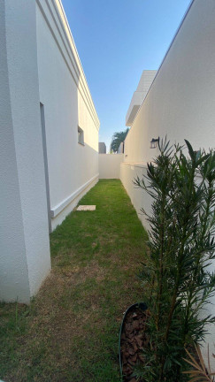 Imagem Casa com 3 Quartos à Venda, 270 m² em Ribeirão Do Lipa - Cuiabá Imagem Casa com 3 Quartos à Venda, 270 m² em Ribeirão Do Lipa - Cuiabá
