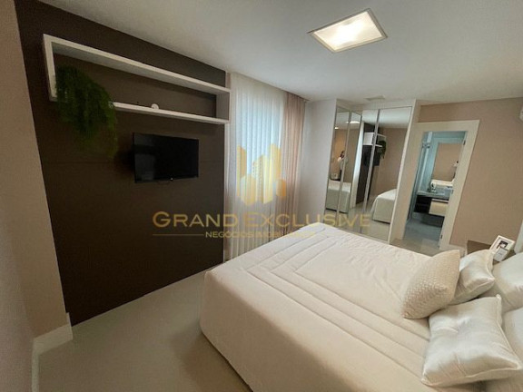 Imagem Apartamento com 3 Quartos à Venda, 135 m² em Centro - Balneário Camboriú Imagem Apartamento com 3 Quartos à Venda, 135 m² em Centro - Balneário Camboriú