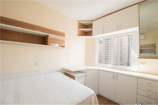 Imagem Apartamento com 3 Quartos à Venda, 110 m² em Vila Olímpia - São Paulo