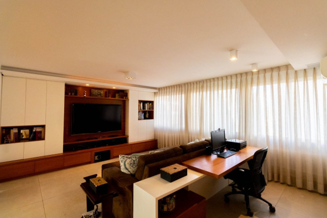 Imagem Apartamento com 4 Quartos à Venda, 750 m² em Jardim América - São Paulo Imagem Apartamento com 4 Quartos à Venda, 750 m² em Jardim América - São Paulo