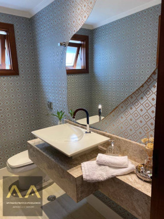 Imagem Casa com 3 Quartos à Venda, 310 m² em Alphaville - Santana De Parnaíba Imagem Casa com 3 Quartos à Venda, 310 m² em Alphaville - Santana De Parnaíba