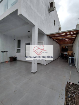 Casa à Venda,  em Balneário Dos Golfinhos - Caraguatatuba