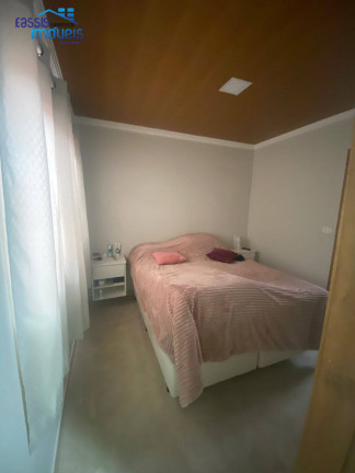 Imagem Casa com 1 Quarto à Venda, 360 m² em São Dimas - Colombo Imagem Casa com 1 Quarto à Venda, 360 m² em São Dimas - Colombo