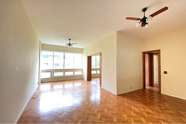 Apartamento com 3 Quartos à Venda, 136 m² em Copacabana - Rio De Janeiro