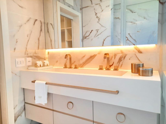 Imagem Casa com 5 Quartos à Venda, 470 m² em Centro - Xangri-la