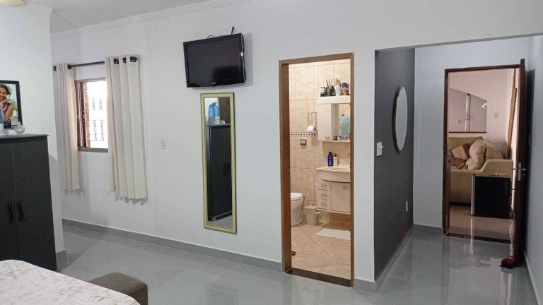 Imagem Casa com 2 Quartos à Venda, 190 m² em Vila Haro - Sorocaba Imagem Casa com 2 Quartos à Venda, 190 m² em Vila Haro - Sorocaba