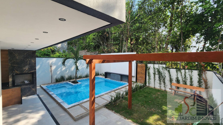Imagem Casa de Condomínio com 3 Quartos à Venda, 245 m² em Ponta Negra - Manaus Imagem Casa de Condomínio com 3 Quartos à Venda, 245 m² em Ponta Negra - Manaus