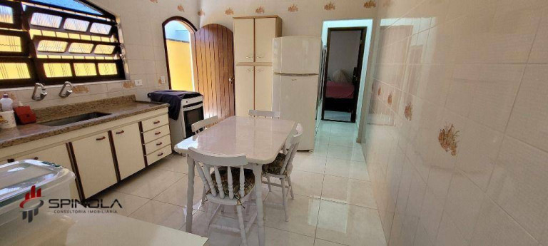 Imagem Casa com 2 Quartos à Venda, 77 m² em Caiçara - Praia Grande Imagem Casa com 2 Quartos à Venda, 77 m² em Caiçara - Praia Grande